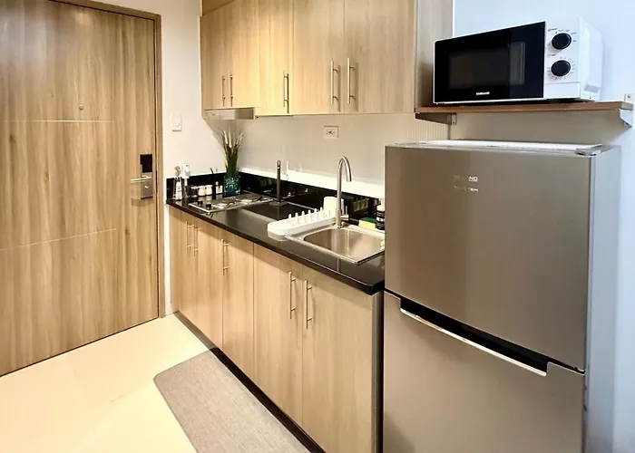 Fame Residences Luxe Haven By Easy